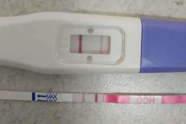 已怀孕宝妈分享早孕验孕棒两条杠图片，真实实拍附图解析